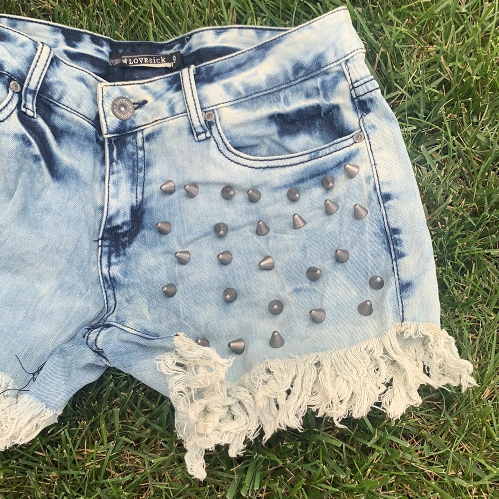 Denim shorts - Picture 5 of 6